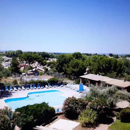 Apartment Calme Et Paisible Avec Piscine Et Parking Prive Balaruc-les-Bains